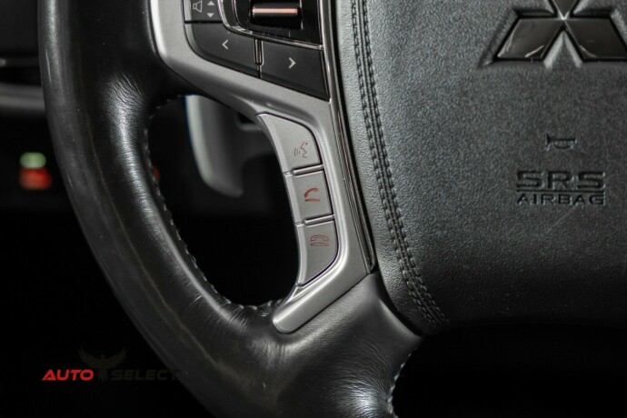 mitsubishi-outlander-elektrisitetbensin-2018-big-27