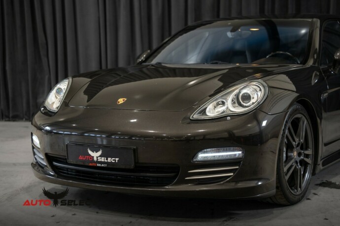 porsche-panamera-bensin-2010-big-6