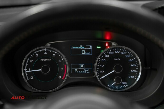 subaru-xv-bensin-2016-big-28
