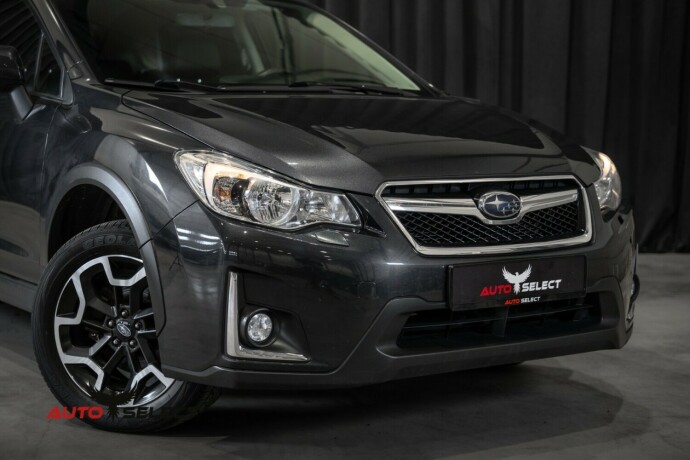 subaru-xv-bensin-2016-big-1