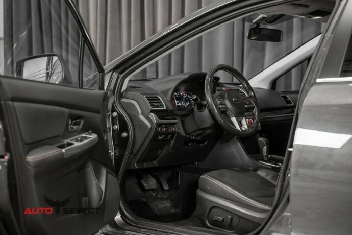 subaru-xv-bensin-2016-big-18