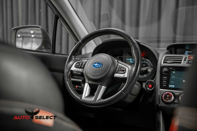 subaru-xv-bensin-2016-big-24