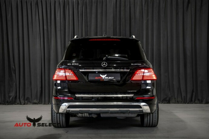 mercedes-benz-m-klasse-diesel-2014-big-9