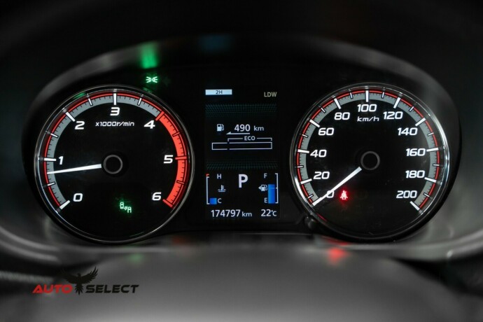 mitsubishi-l200-diesel-2020-big-30