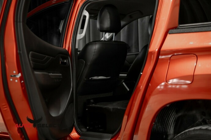 mitsubishi-l200-diesel-2020-big-17