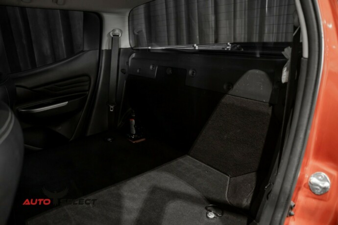 mitsubishi-l200-diesel-2020-big-18
