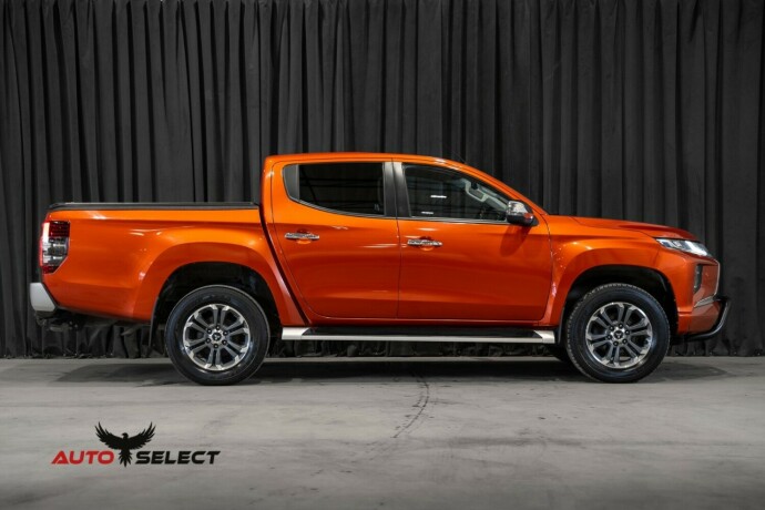 mitsubishi-l200-diesel-2020-big-11