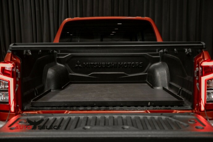 mitsubishi-l200-diesel-2020-big-9