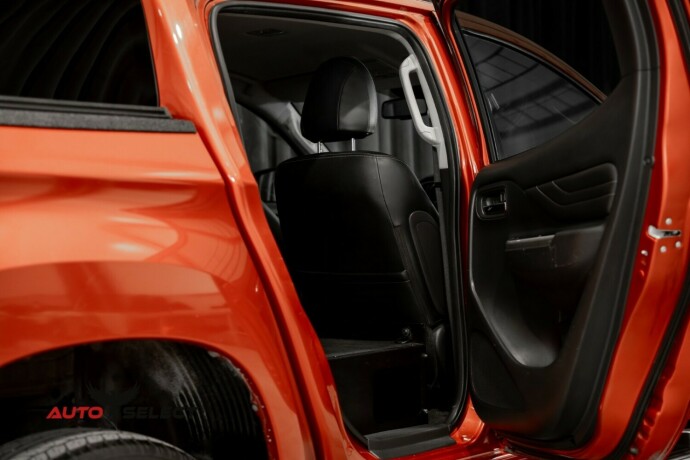 mitsubishi-l200-diesel-2020-big-12