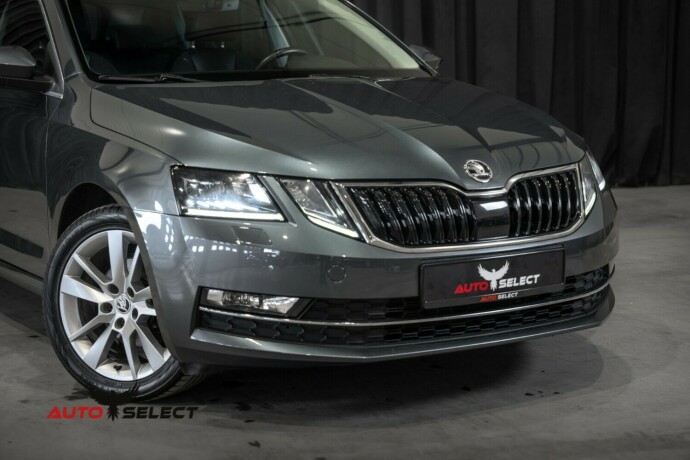 skoda-octavia-bensin-2018-big-1