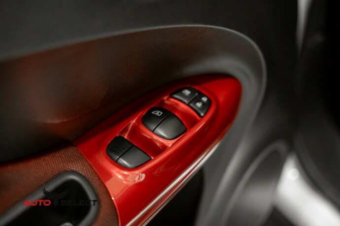 nissan-juke-diesel-2012-big-20