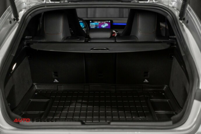mercedes-benz-cla-elektrisitetbensin-2023-big-10