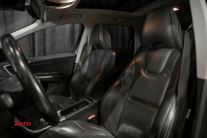 volvo-xc-60-diesel-2012-big-15