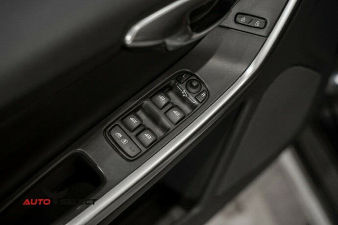 volvo-xc-60-diesel-2012-big-14