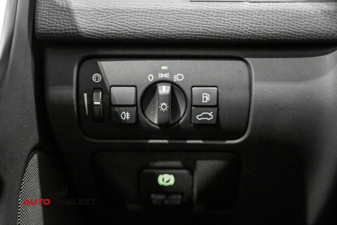 volvo-xc-60-diesel-2012-big-20