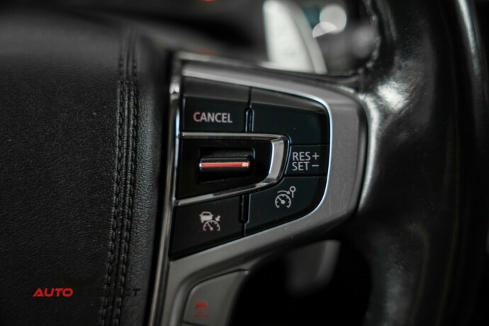 mitsubishi-outlander-elektrisitetbensin-2017-big-31