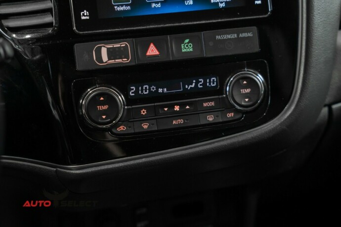 mitsubishi-outlander-elektrisitetbensin-2017-big-37