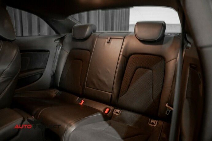 audi-a5-bensin-2013-big-19