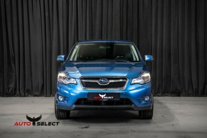 subaru-xv-bensin-2013-big-4