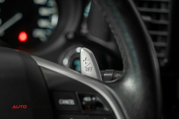 mitsubishi-outlander-elektrisitetbensin-2015-big-29