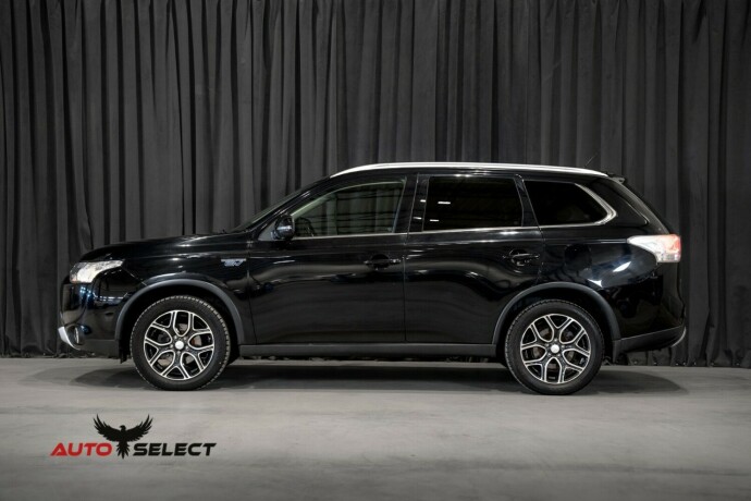 mitsubishi-outlander-elektrisitetbensin-2015-big-7