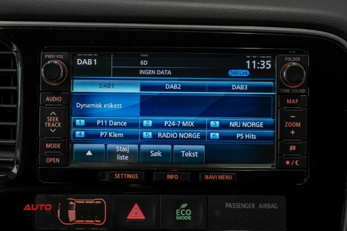 mitsubishi-outlander-elektrisitetbensin-2015-big-36