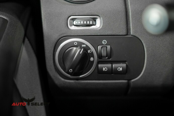 land-rover-discovery-diesel-2010-big-34