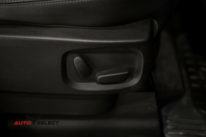 land-rover-discovery-diesel-2010-big-19