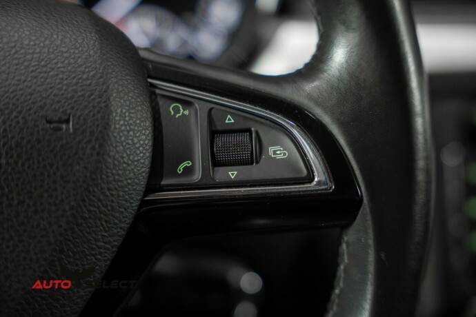 skoda-superb-diesel-2013-big-26