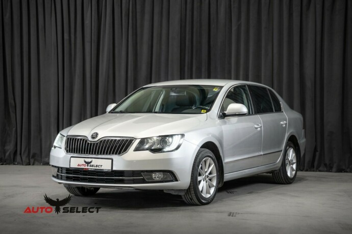 skoda-superb-diesel-2013-big-5