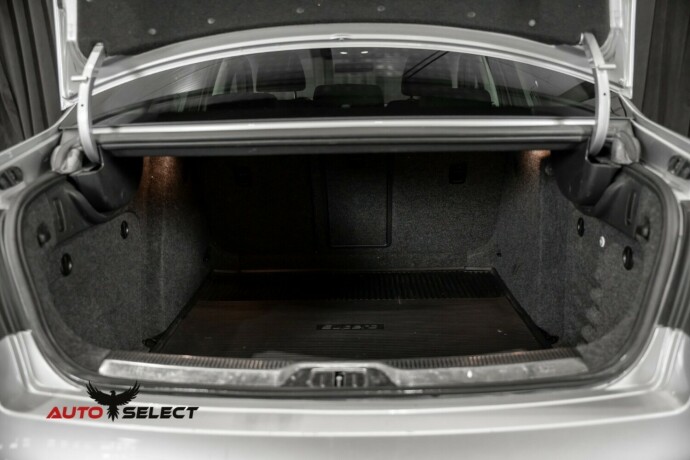 skoda-superb-diesel-2013-big-9