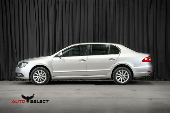skoda-superb-diesel-2013-big-7