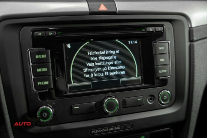 skoda-superb-diesel-2013-big-33