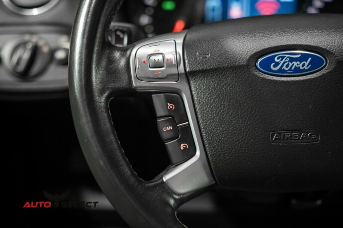 ford-s-max-diesel-2014-big-29