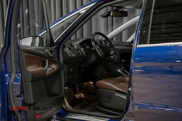 ford-s-max-diesel-2014-big-21
