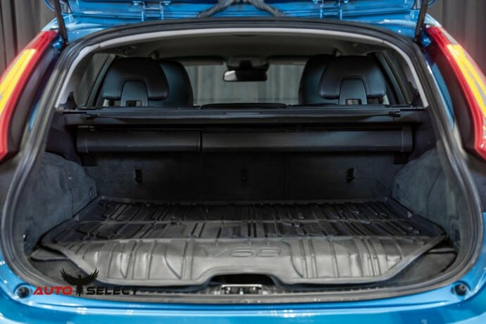 volvo-v60-elektrisitetdiesel-2014-big-9
