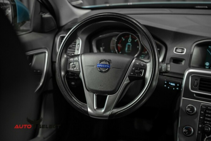 volvo-v60-elektrisitetdiesel-2014-big-30