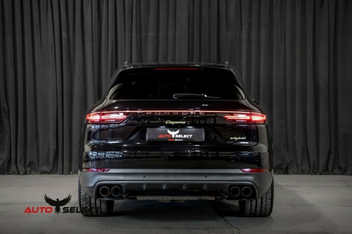 porsche-cayenne-elektrisitetbensin-2019-big-12
