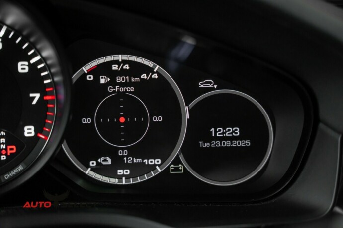 porsche-cayenne-elektrisitetbensin-2019-big-47