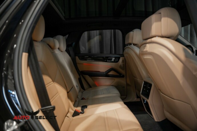 porsche-cayenne-elektrisitetbensin-2019-big-21