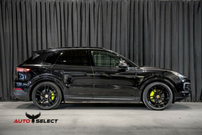 porsche-cayenne-elektrisitetbensin-2019-big-19