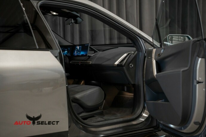 bmw-ix-xdrive-50-elektrisitet-2024-big-26