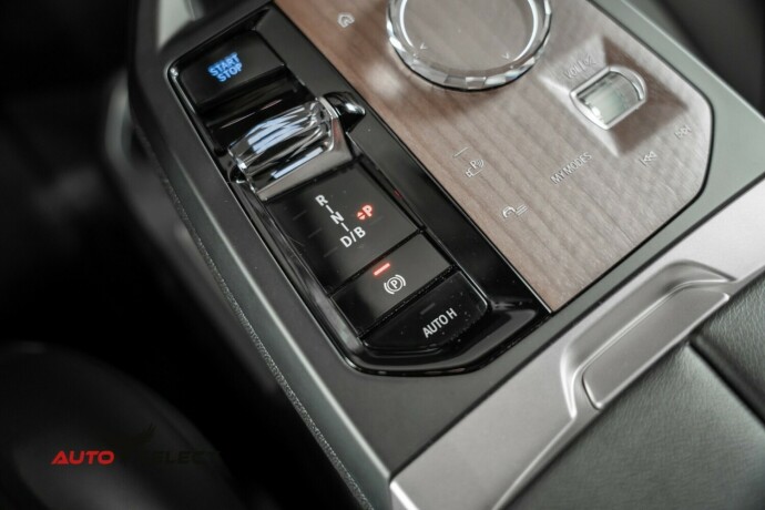 bmw-ix-xdrive-50-elektrisitet-2024-big-52