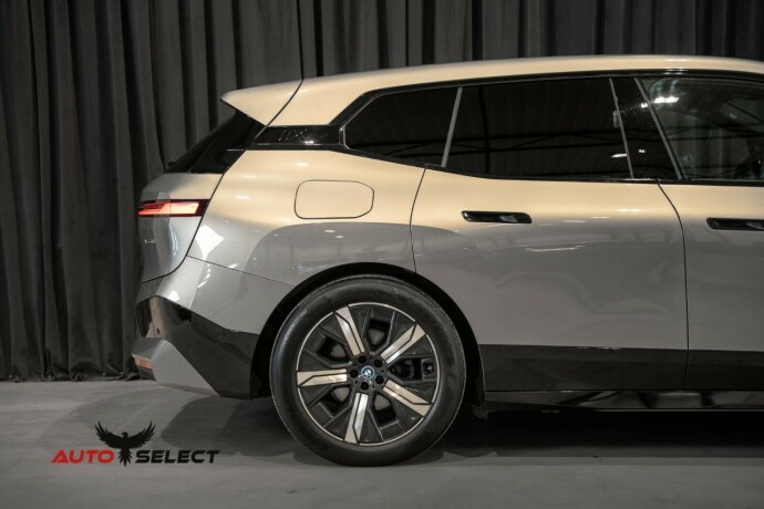 bmw-ix-xdrive-50-elektrisitet-2024-big-20