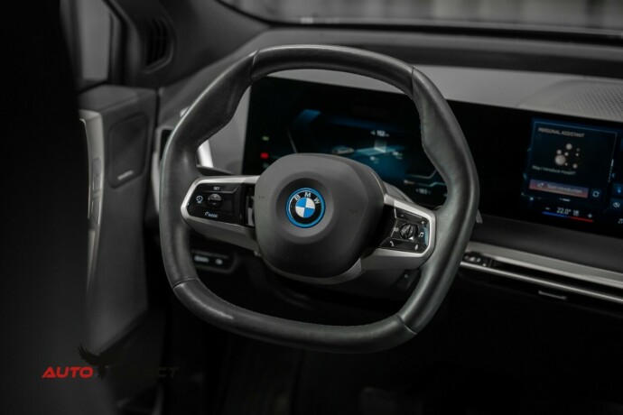 bmw-ix-xdrive-50-elektrisitet-2024-big-40