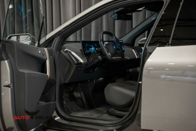 bmw-ix-xdrive-50-elektrisitet-2024-big-33