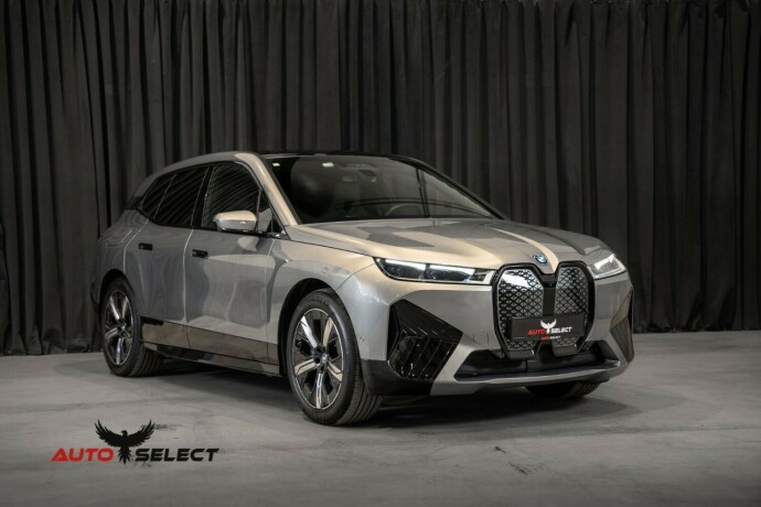 bmw-ix-xdrive-50-elektrisitet-2024-big-4