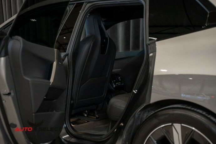 bmw-ix-xdrive-50-elektrisitet-2024-big-31