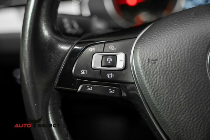 volkswagen-passat-diesel-2019-big-30