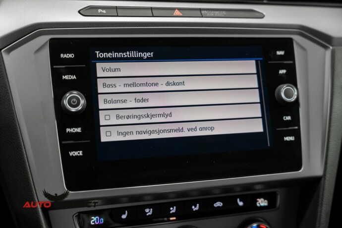 volkswagen-passat-diesel-2019-big-46